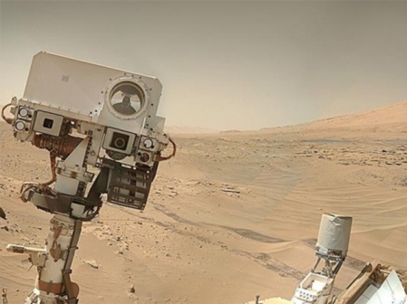 Selfie (Nasa Mars Rover Curiosoty)